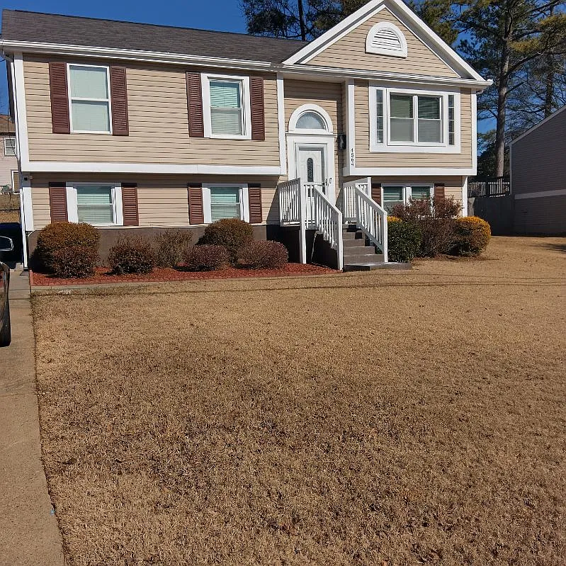 4564 Midridge Dr photo 1