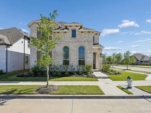 2133 Daniel Dr, Justin, TX 76247