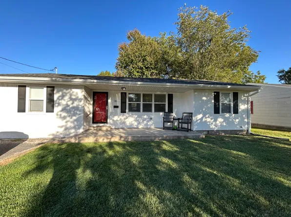 156 S Miami Ave, Marshall, MO 65340