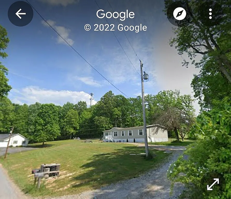 381 Clay St photo 1