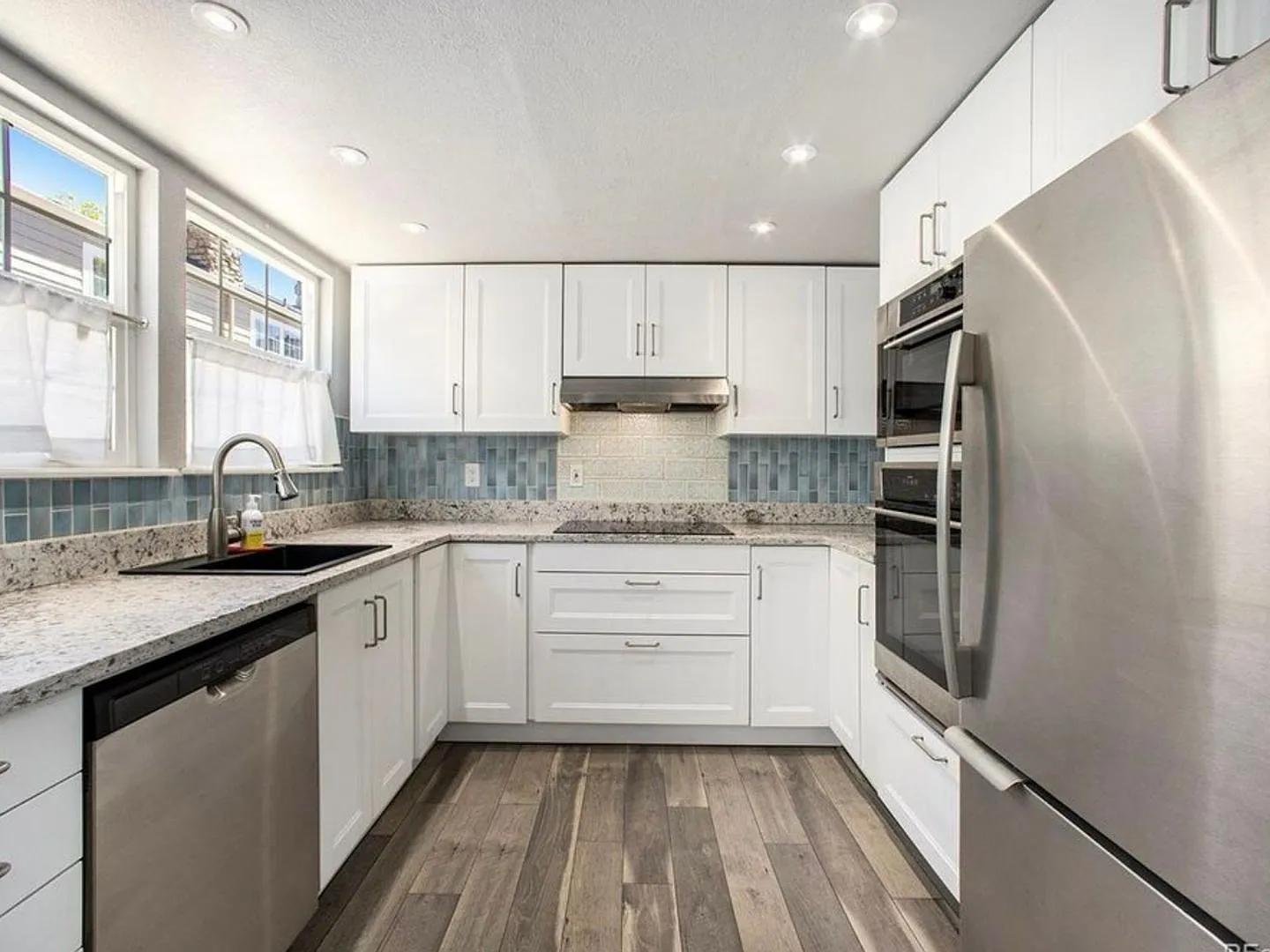 2 Bedroom Townhome in Littleton — Photo 4
