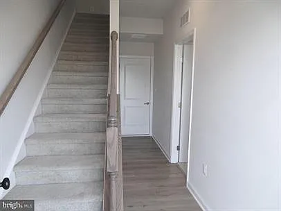 1016 Trestle Dr — Photo 6