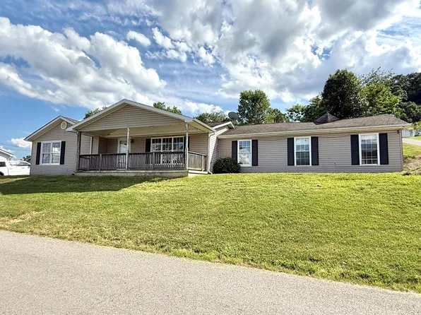 1258 11th St, West Portsmouth, OH 45663