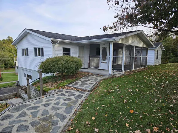 100 Joy St, Kingwood, WV 26537