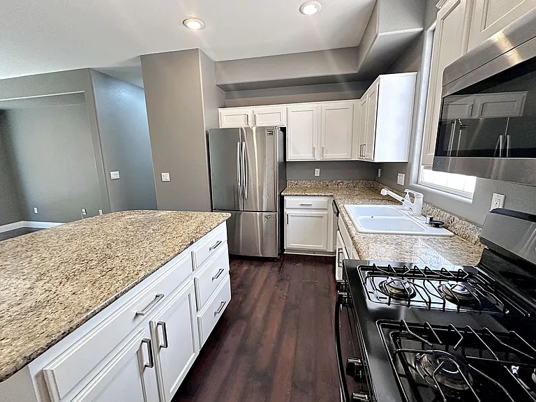 10076 Bright Charisma Ct — Photo 11