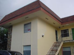 4760 NW 24th Ct APT B220, Lauderdale Lakes, FL 33313