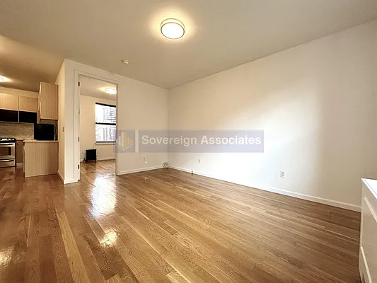 Rented by Sovereign Associates | media 9