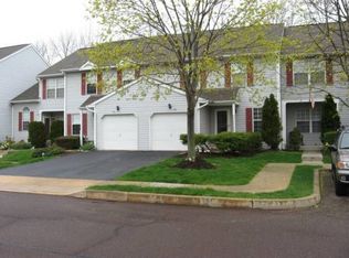502 Beacon Ct, Lansdale, PA 19446