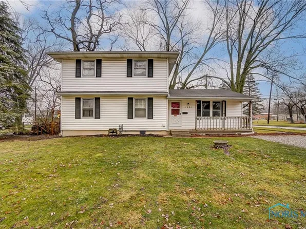 1204 Scott St, Maumee, OH 43537