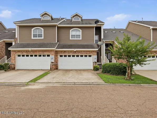 15 Charleston Cir, Brandon, MS 39047
