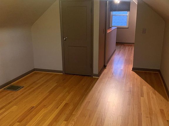 2nd image of 3979 Carrie Ave