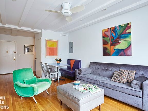 2nd image of 250 E 31st St APT 8B