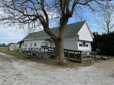 465 N Summit St, Smithville, OH, 44677