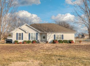 5455 W Dakota Ln, Joplin, MO 64801