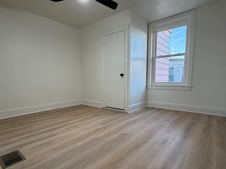 2644 Tilton St — Photo 4