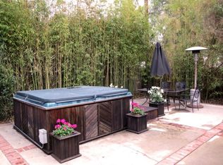 19930 Acre St, Northridge, CA 91324