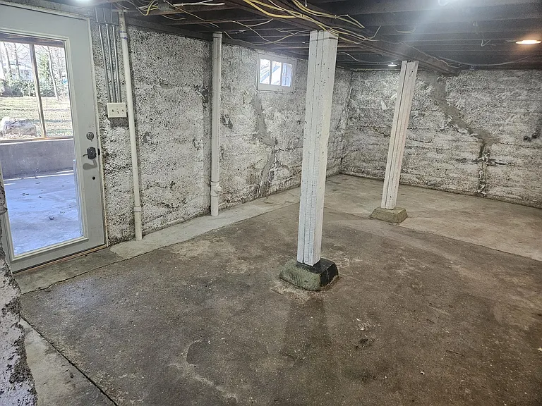 619 S Kentwood Ave — Photo 31