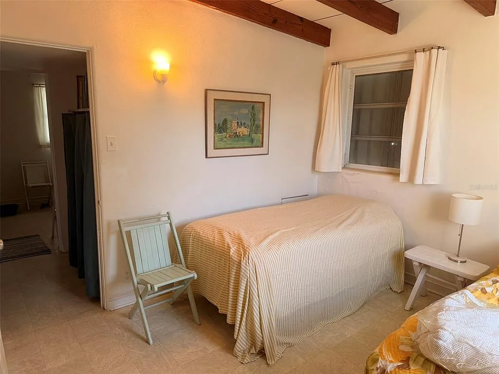 2 bed, 1.0 bath, 756 sqft, $1,500 — Photo 4