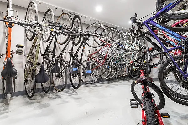 Rented by Corcoran | media 33