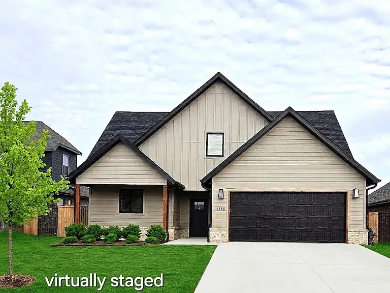 4503 SW Elderwood St — Photo 2