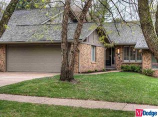 10009 Harney Pkwy S, Omaha, NE 68114