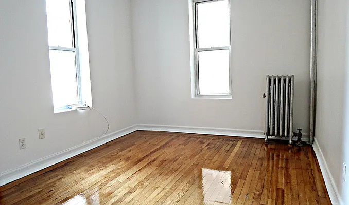 Rented by Level Group | media 9