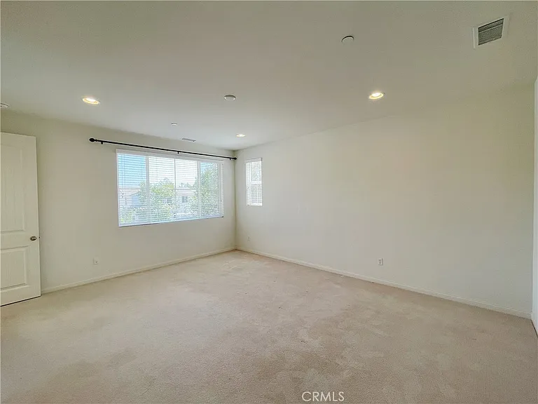 417 W Bagnall St — Photo 19