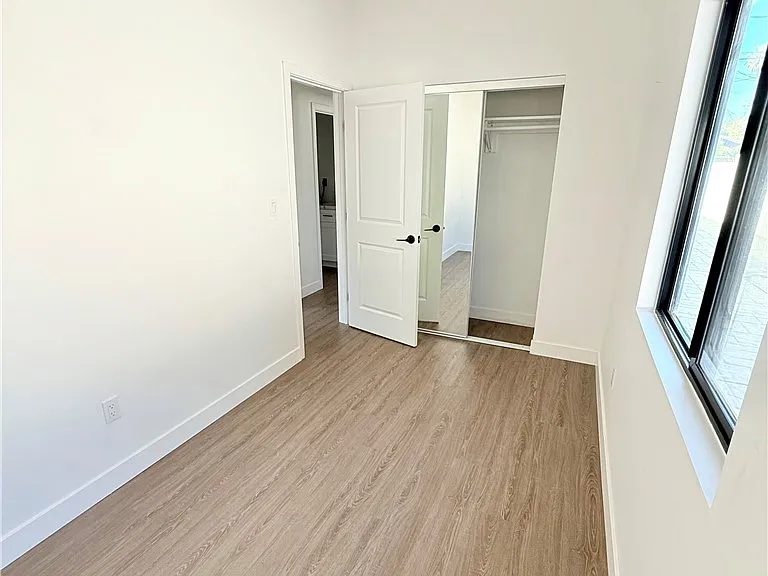 1664 Glen Ave — Photo 31