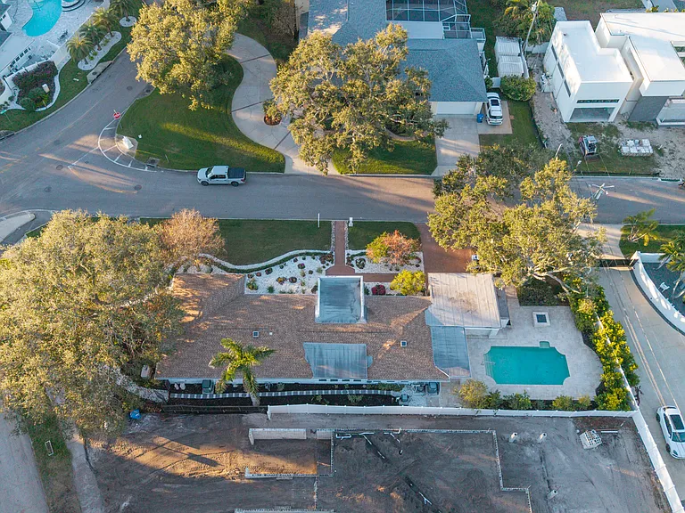 115 Rafael Blvd NE — Photo 52