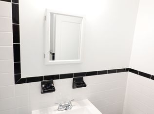 8415 Flower Ave APT 4, Takoma Park, MD 20912