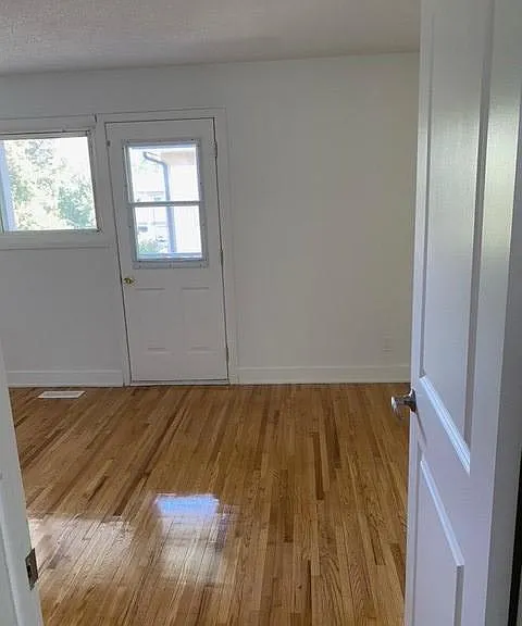 120 Beaverbrook Ln — Photo 27