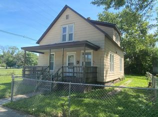 1412 N Champaign St, Champaign, IL 61820
