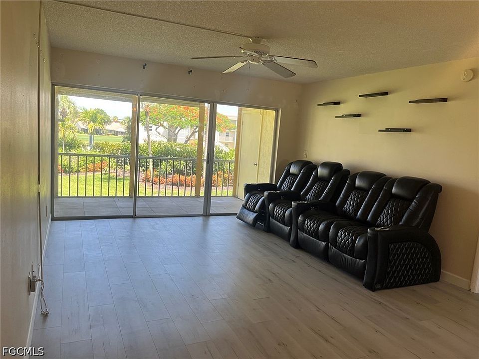 1st image of 6220 Augusta Dr APT 203
