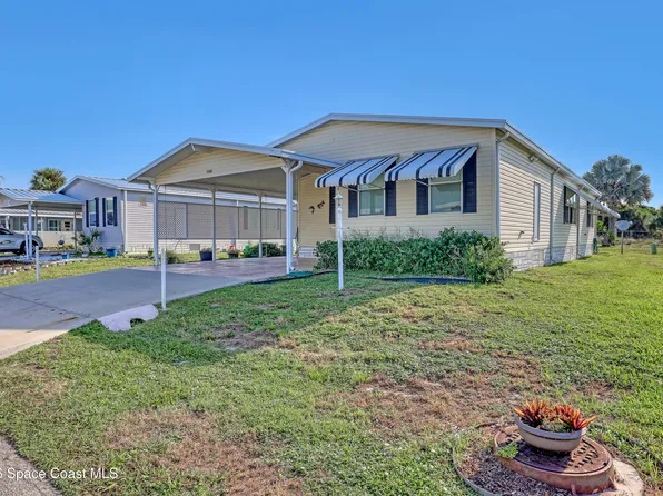 7645 Cedar Bark Rd, Micco, FL 32976