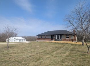 20606 E 220th St, Harrisonville, MO 64701