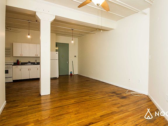 4th image of 175 Stockholm St APT 209