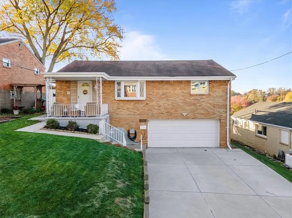 2367 Perricrest Dr, Pittsburgh, PA 15220