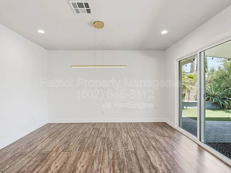 207 E El Caminito Dr — Photo 10