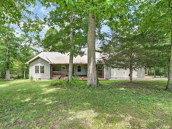 3rd image of 68 Boone Dock Rd
