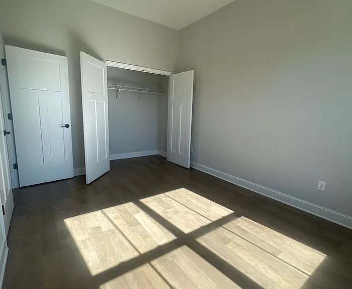 3262 Denver Ln — Photo 3
