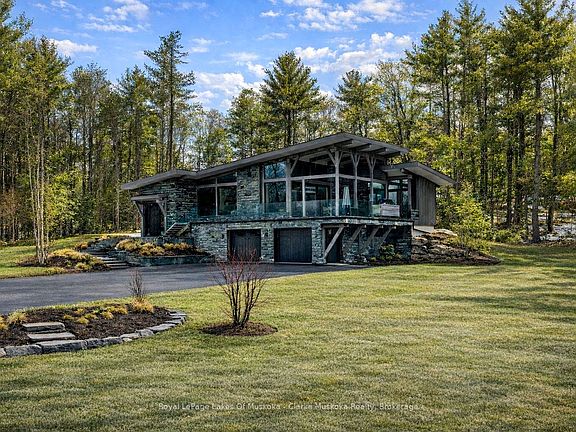 3rd image of 1210 Falkenburg Rd