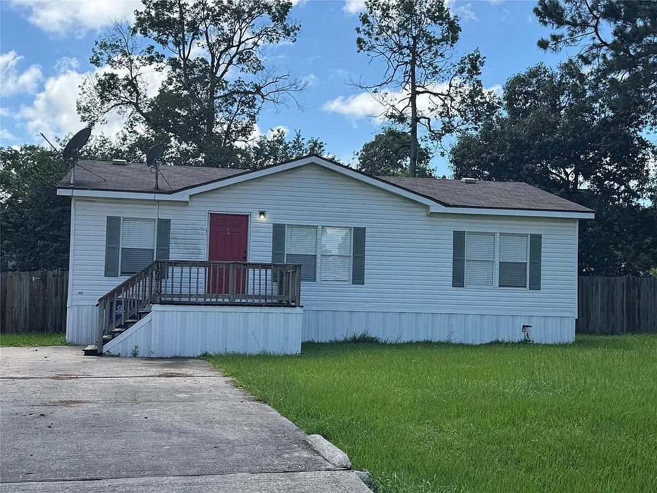 16415 Tamra Ct