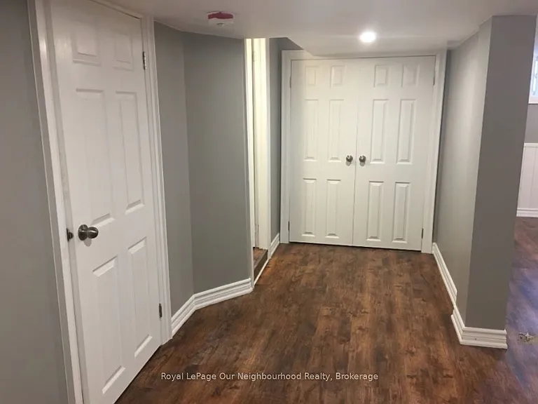 14 Pottinger St #BASEMENT — Photo 6