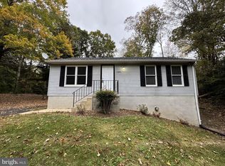 11850 Clifton Dr, Lusby, MD 20657