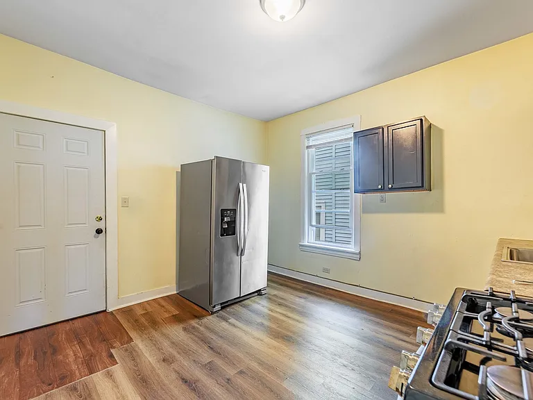 4847 W Potomac Ave #2 — Photo 11