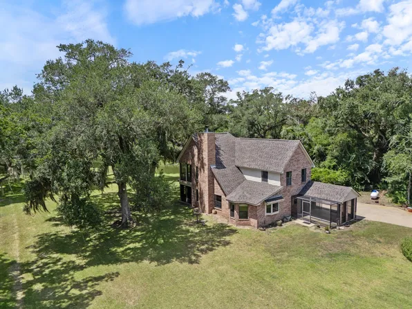 1751 Private Road 648, Cedar Lake, TX 77414