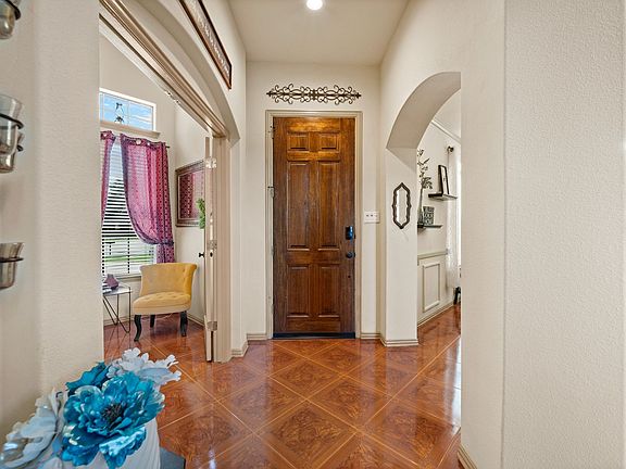 4th image of 12833 Campolina Way