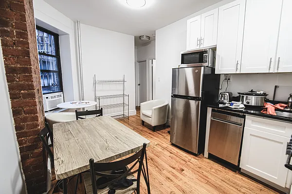 Rented by TriBro NYC LLC | media 1