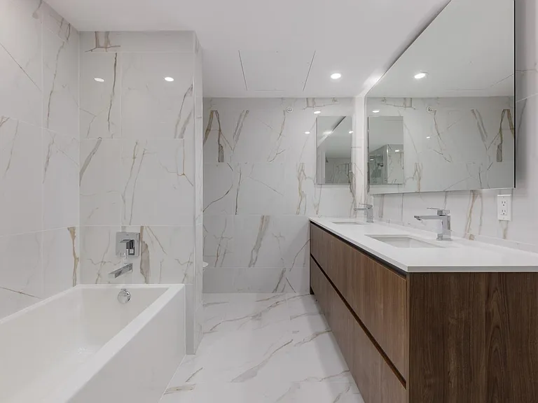 2105 W 46th Ave #303 — Photo 14