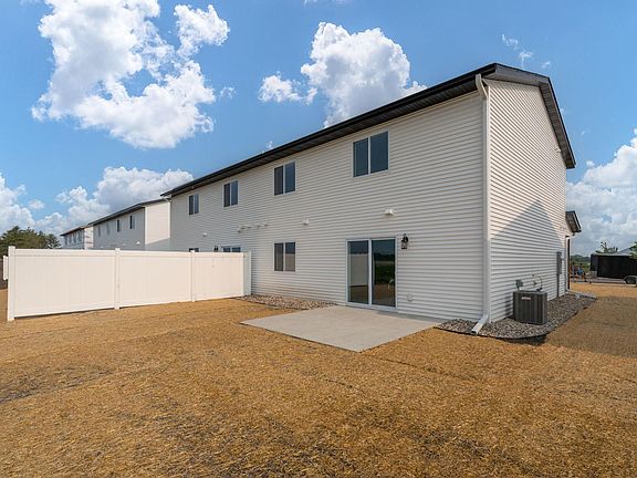 2nd image of 3207 Scotch Ln